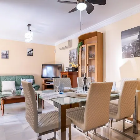 Malagasuite Sotomar * Τορρεμολίνος